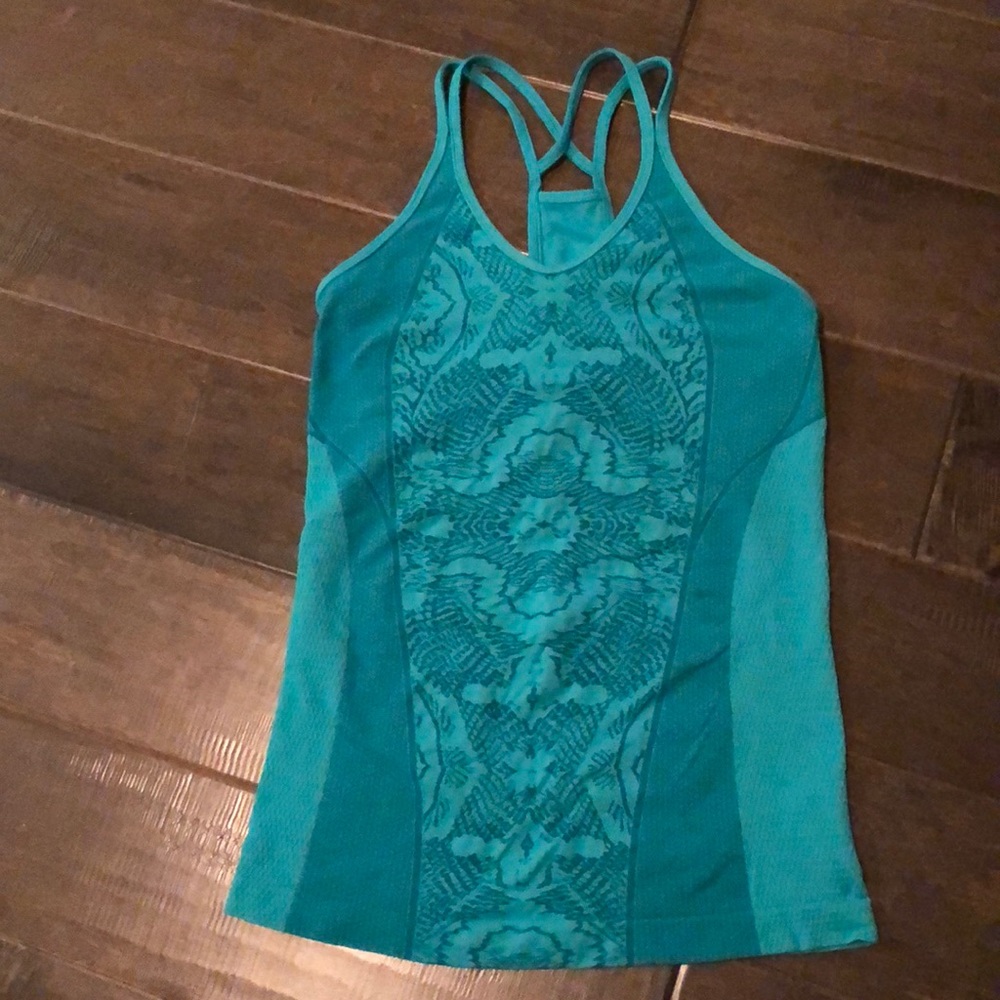Zella work out top!